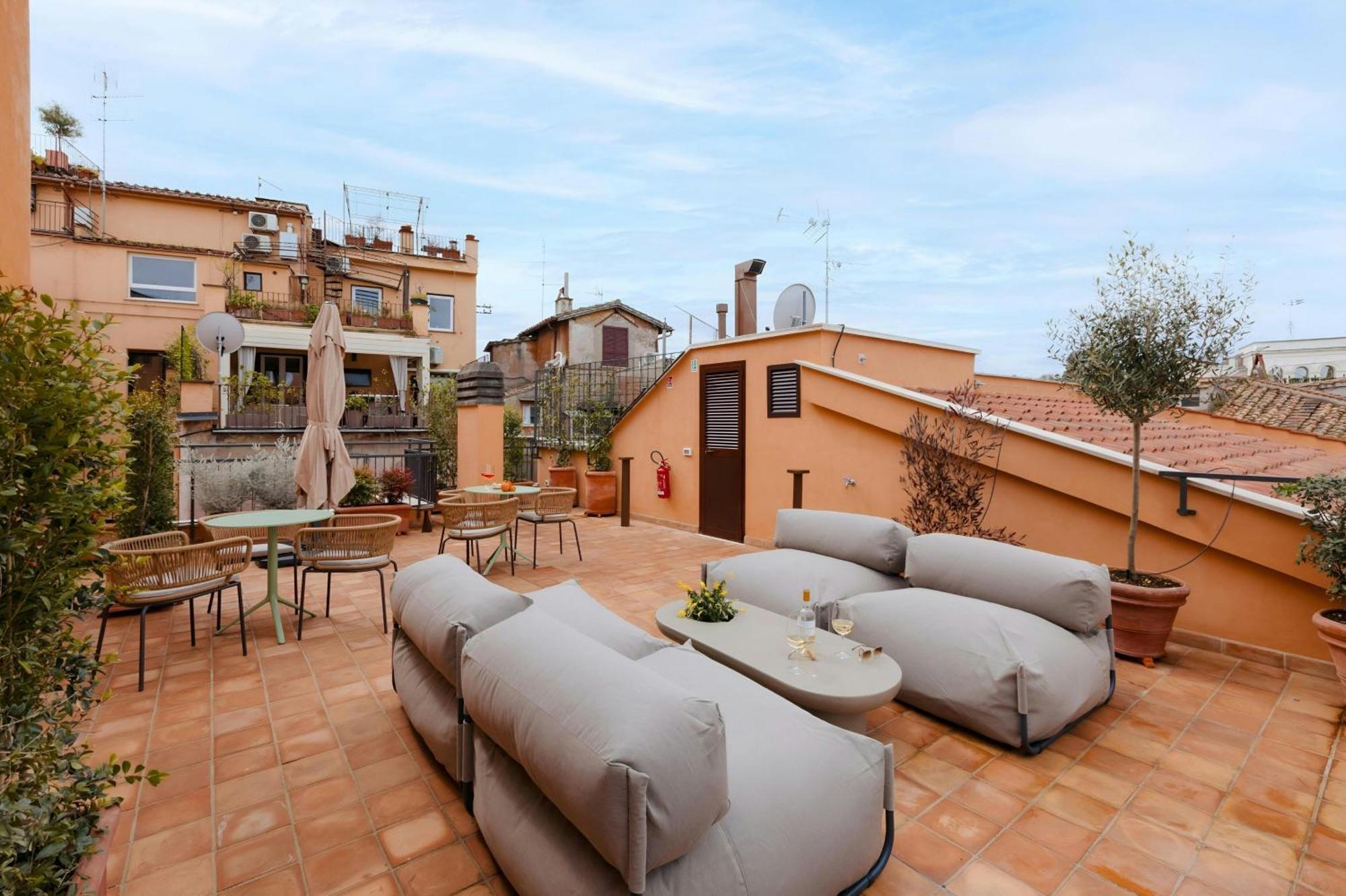 Sonder By Marriott Bonvoy Antinoo Apartments Piazza Del Parlamento - Rome — Foto 1